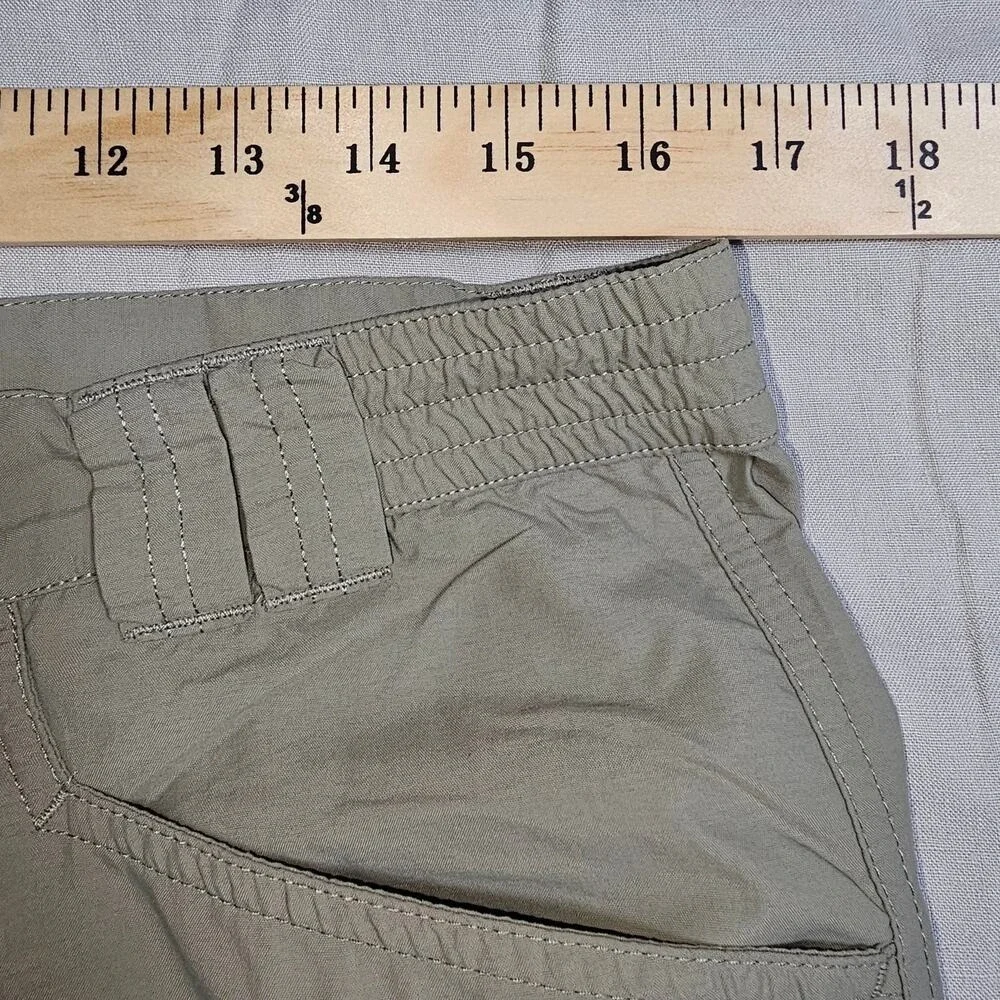Columbia, Titanium Performance Convertible Khaki Cargo Pants Size Lg, Adj Ankles